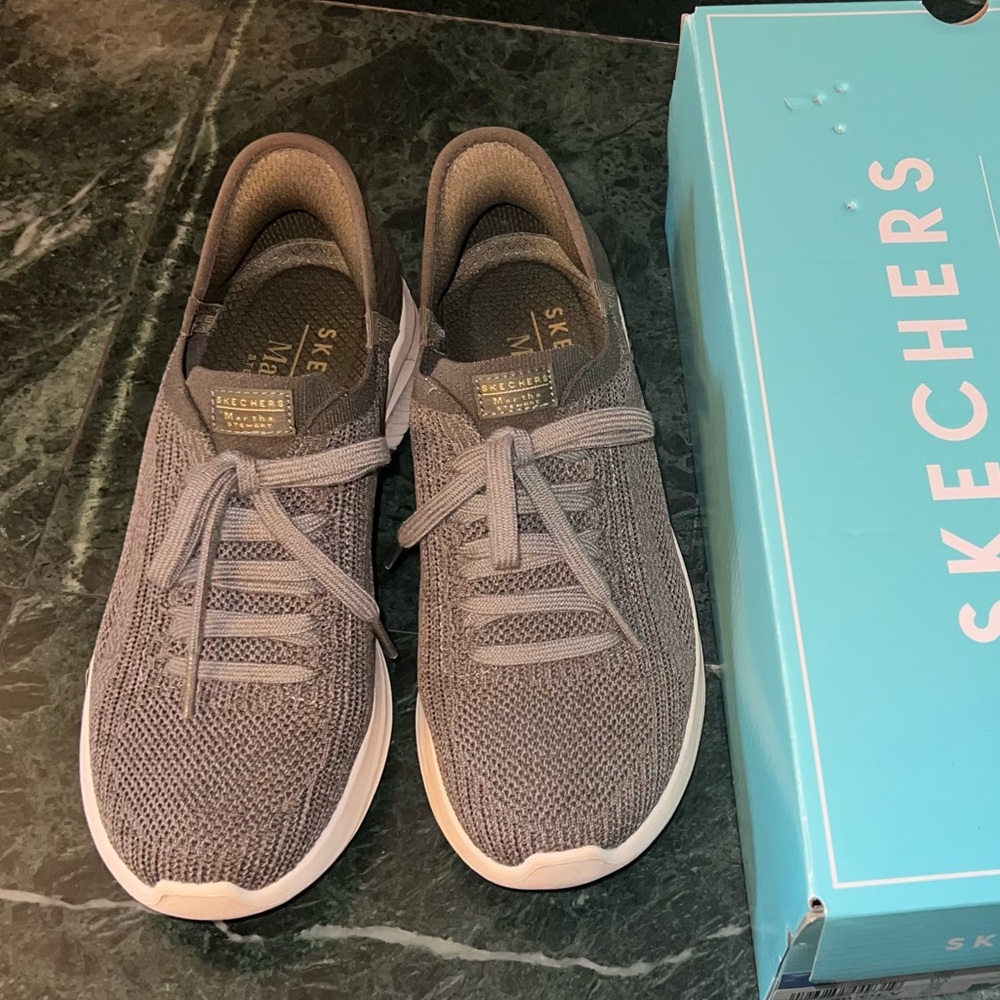 Sketchers martha Stewart ultra flex 3